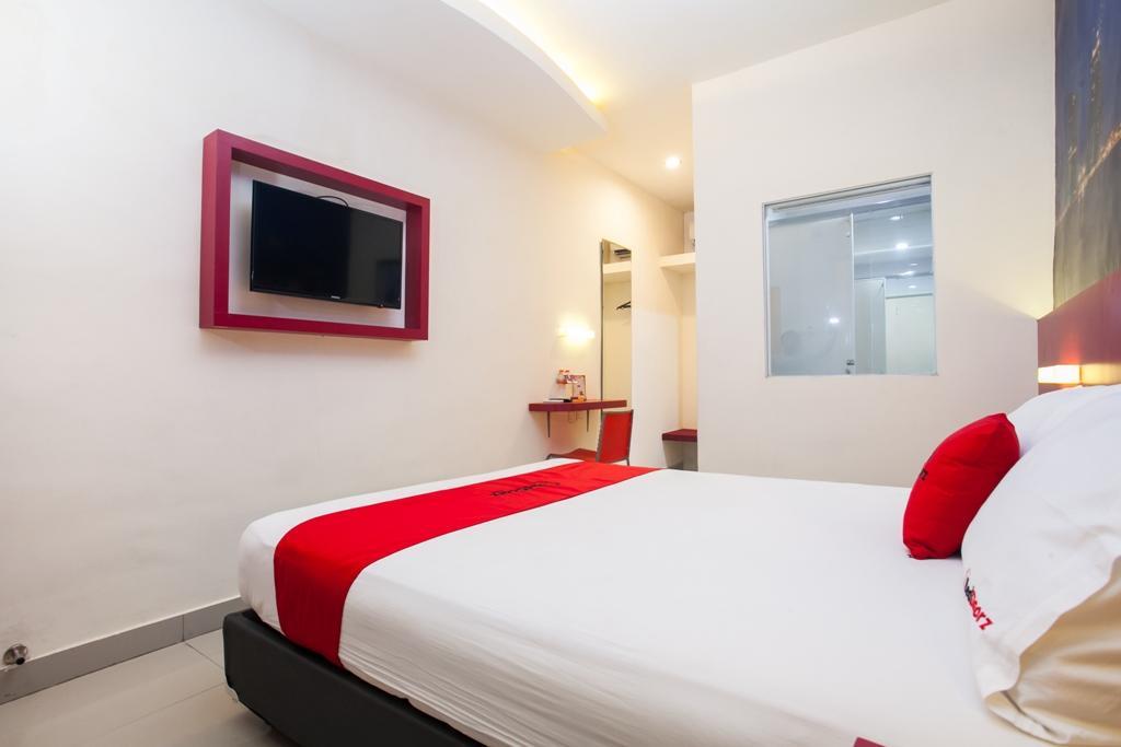 Reddoorz Near Hawaii Water Park Hotel Malang Buitenkant foto